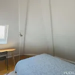 Flexliving - Whole Flat - Bausset * Paris