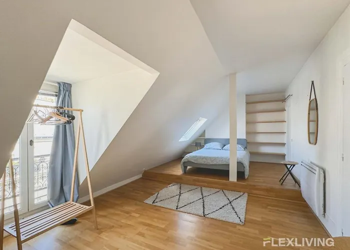 Flexliving - Whole Flat - Bausset Париж