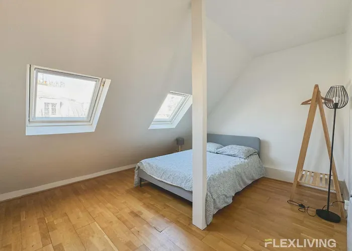 Flexliving - Whole Flat - Bausset * Paris