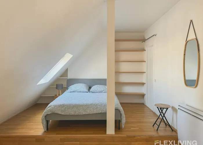 Flexliving - Whole Flat - Bausset * Paris